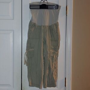 Oh baby by Motherhood Maternity  tan  full panel capris  Sz S